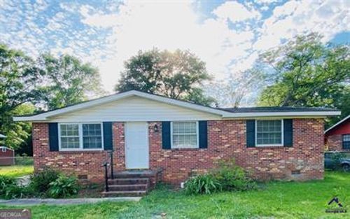 102 Vienna Cir, Fort Valley, GA, 31030-3108 | Card Image