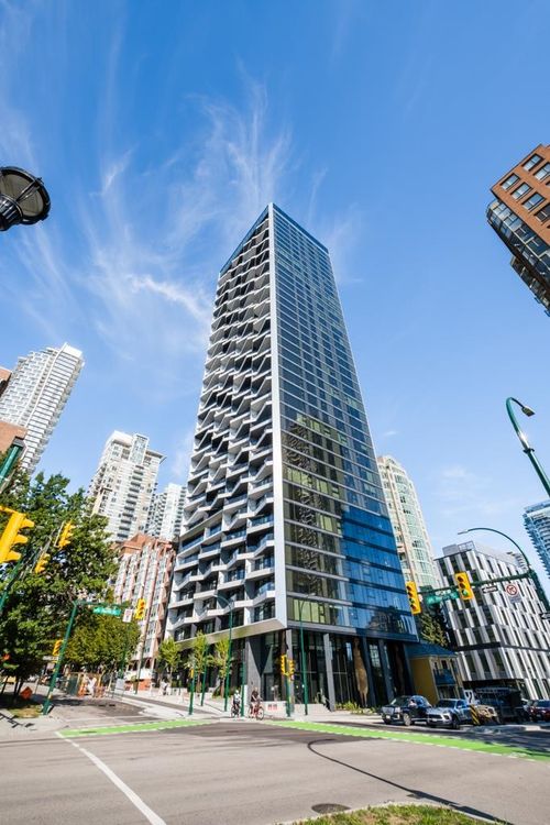 908-889 Pacific St, Vancouver, BC, V6Z1C3 | Card Image