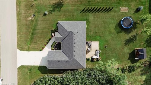 10 Jordan Dr, Belgrave, ON, N0G1E0 | Card Image