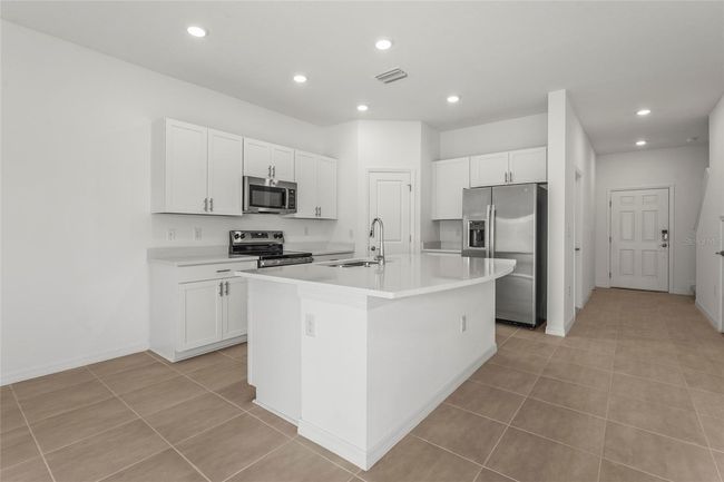 8705 Winter Breeze Way, Townhouse with 3 bedrooms, 3 bathrooms and null parking in SARASOTA FL | Image 13