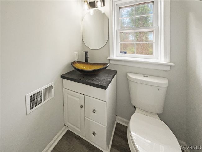 11617 Olde Coach Dr, House other with 4 bedrooms, 3 bathrooms and null parking in Midlothian VA | Image 12