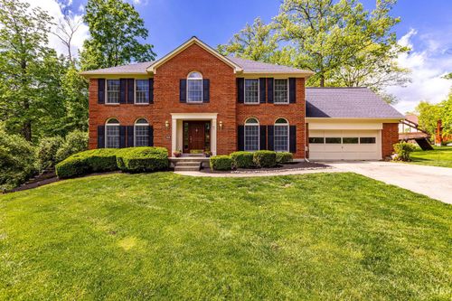 9761 Berry Hill Dr, Cincinnati, OH, 45241 | Card Image