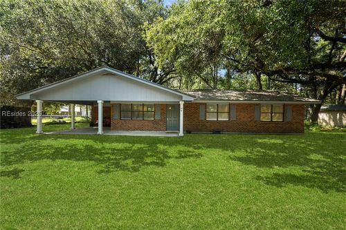 96 Pine Forest Loop, Ridgeland, SC, 29936-5406 | Card Image