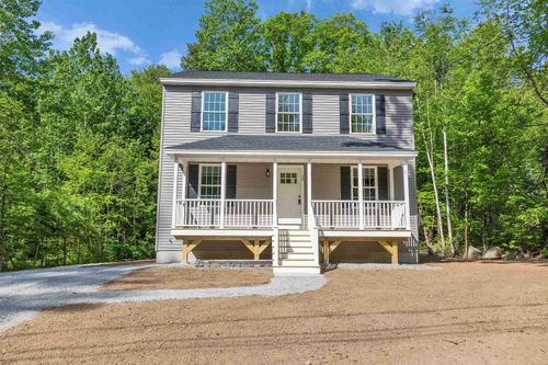 32 Deerpoint Dr, Hillsborough, NH, 03244-4414 | Card Image