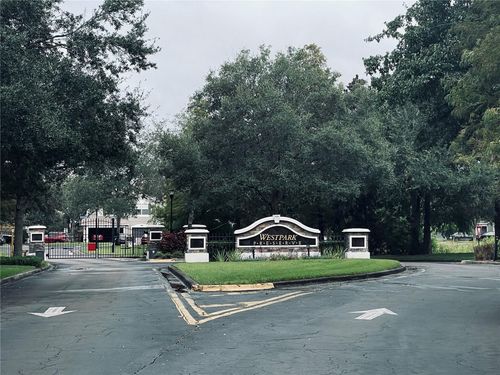 10453 Westpark Preserve Blvd, TAMPA, FL, 33625-3775 | Card Image