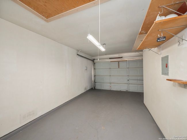7903 Forest Cabin, House other with 2 bedrooms, 1 bathrooms and null parking in Live Oak TX | Image 17