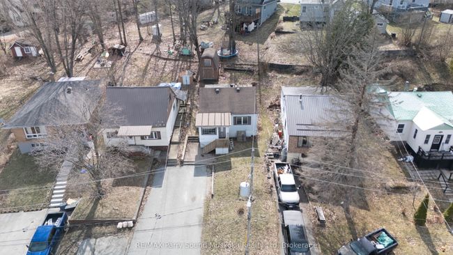 12 Riverdale Rd, House other with 2 bedrooms, 1 bathrooms and 4 parking in Parry Sound ON | Image 20