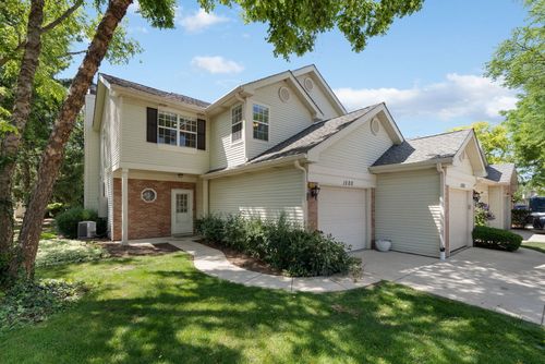 1500 Golfview Dr, Glendale Heights, IL, 60139-3613 | Card Image