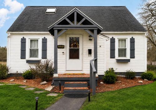 1084 Sugar Grove Rd Se, Lancaster, OH, 43130-4854 | Card Image