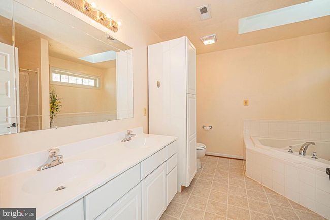 721 Doom Peak Rd, House other with 3 bedrooms, 2 bathrooms and null parking in LINDEN VA | Image 35