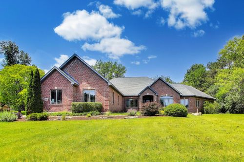 11905 Kingston Place, Algonquin, IL, 60102 | Card Image