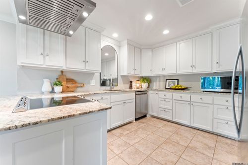 13141 Devall Rd, Baton Rouge, LA, 70818-2104 | Card Image
