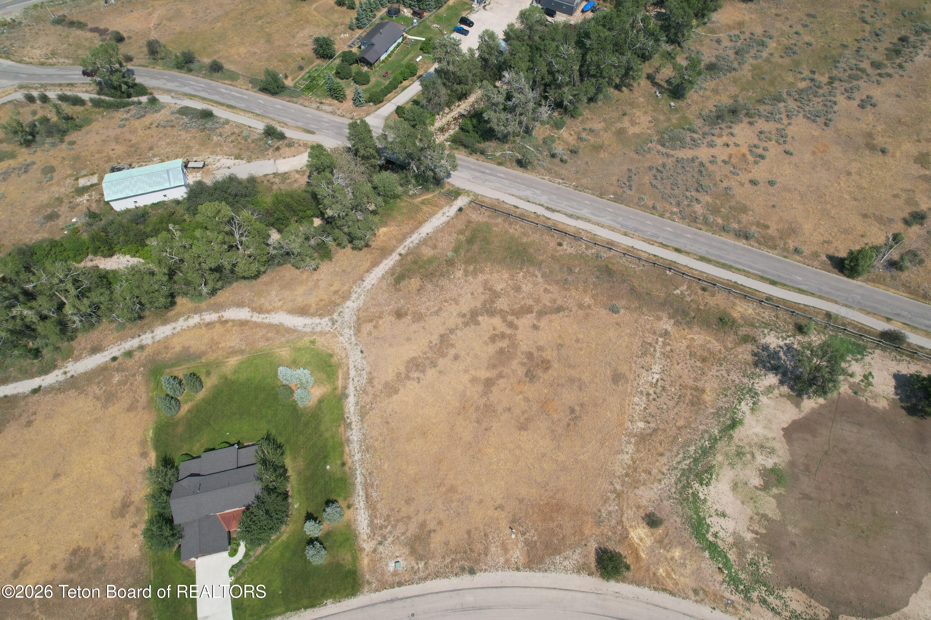 Land in Victor 4