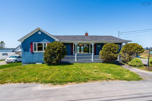 8585 Highway 1, Meteghan Centre, NS, B0W0E5 | Card Image