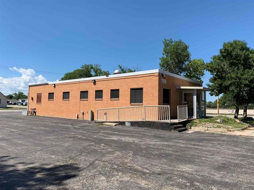 705 E Watertown St, rapid city, SD, 57701-1340 | Card Image