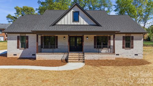 2587 Wallace Acres Ln, Lincolnton, NC, 28092-7425 | Card Image