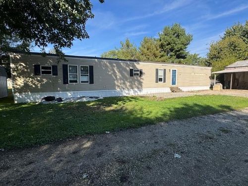 7183 Kingston Adelphi Rd, Kingston, OH, 45644-9601 | Card Image