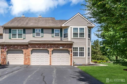 1506 Pinhorn Dr, Bridgewater, NJ, 08807-3578 | Card Image