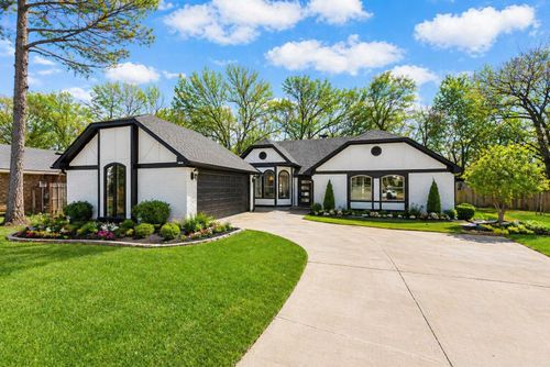 5202 Hollow Bend Ln, Garland, TX, 75043-4813 | Card Image