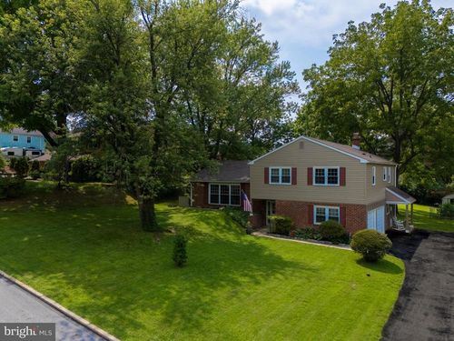 834 Easter Dr, WEST CHESTER, PA, 19382-5304 | Card Image