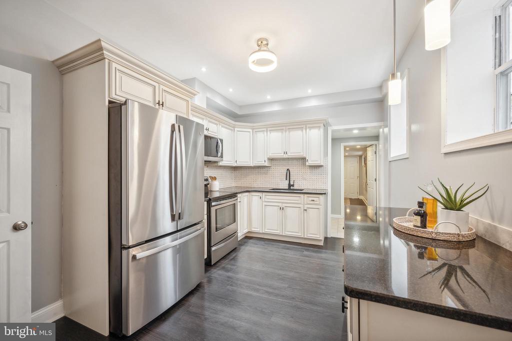 Somerset St, Philadelphia, PA 19134