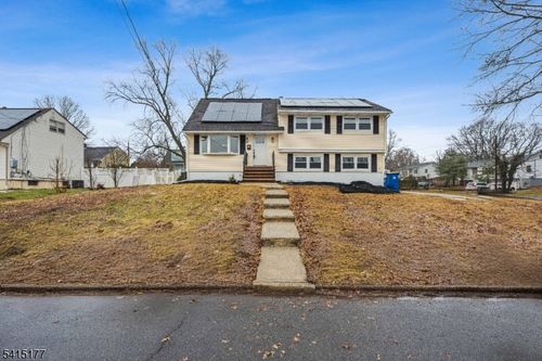 172 Rodney Ave, Somerset, NJ, 08873-1947 | Card Image