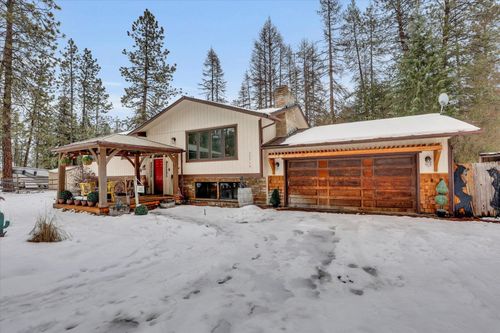 27714 N Bear Lake Rd, Chattaroy, WA, 99003-8699 | Card Image