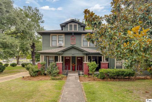 409 S Washington St, Bastrop, LA, 71220-4535 | Card Image