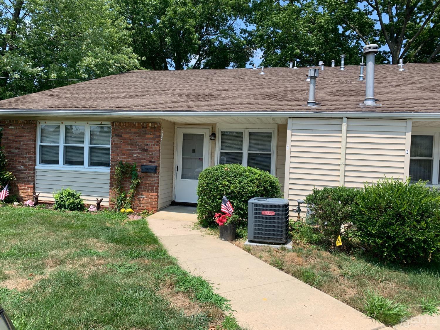 Nevada Ct, Matawan, NJ 07747