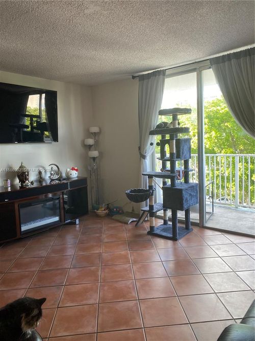 414-1801 S Treasure Dr, North Bay Village, FL, 33141-4390 | Card Image