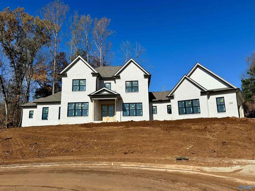 128 Mill Springs Ln, Huntsville, AL, 35811-9819 | Card Image