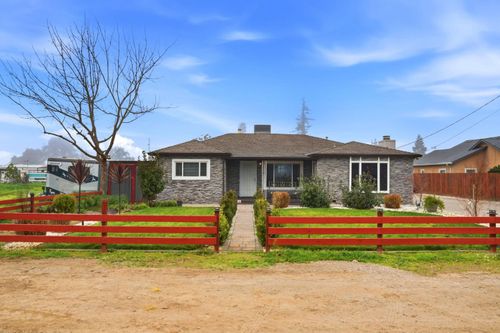 3917 Santa Fe St, Riverbank, CA, 95367-2519 | Card Image