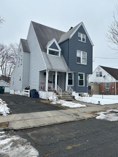 120 Bridge St, Roselle Park, NJ, 07204-1418 | Card Image