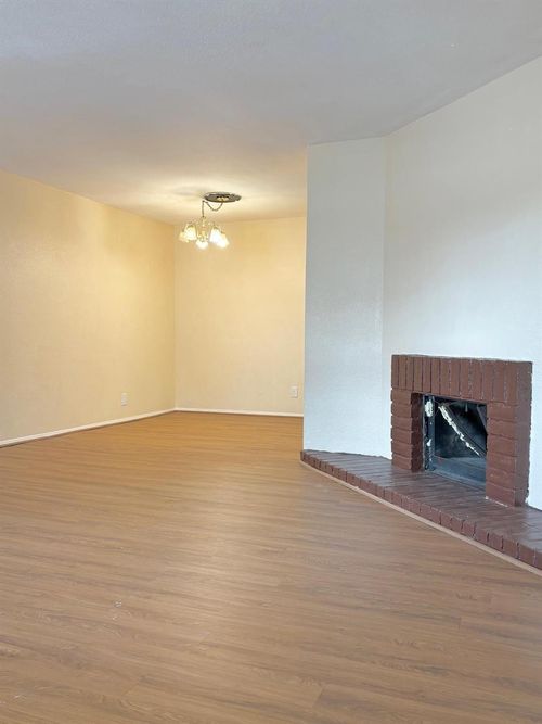 606-6200 W Tidwell Rd, Houston, TX, 77092-2368 | Card Image