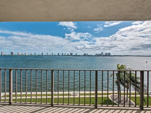 apt-502-801 Lake Shore Dr, Lake Park, FL, 33403-2927 | Card Image
