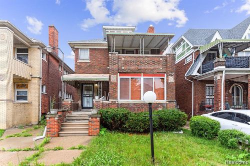 3290 Calvert St, Detroit, MI, 48206-1408 | Card Image