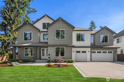 7316 151st Ave Ne, Redmond, WA, 98052-4211 | Card Image