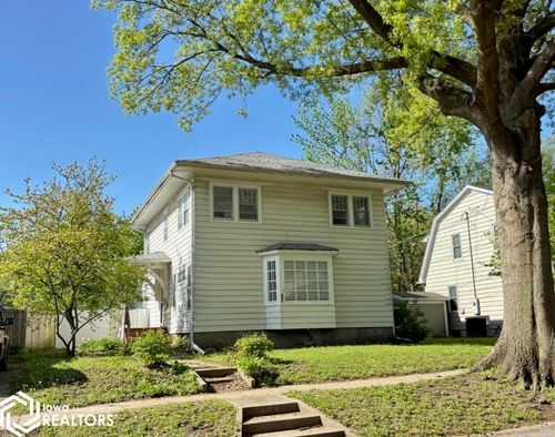 306 W Madison Ave, Fairfield, IA, 52556-3420 | Card Image