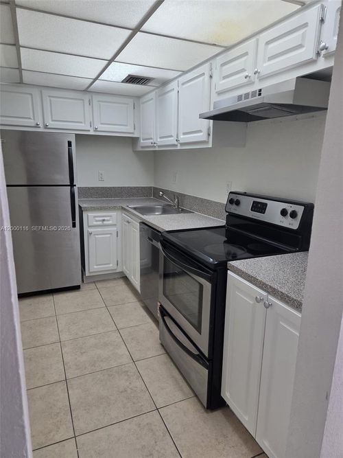 217-1800 Sans Souci Blvd, North Miami, FL, 33181-3032 | Card Image
