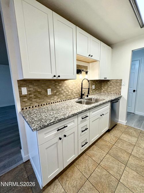 apt-261-3948 Clear Acre Ln, Reno, NV, 89512-1263 | Card Image