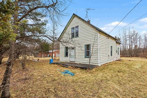 5628 S Orr Rd, Saint Charles, MI, 48655-9568 | Card Image