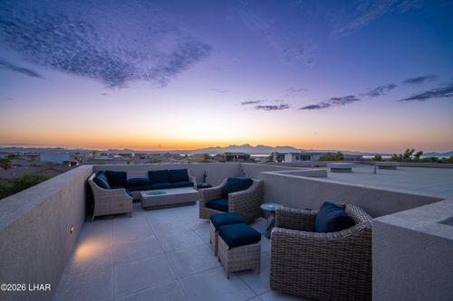 736 Malibu Pl, Lake Havasu City, AZ, 86403-6555 | Card Image