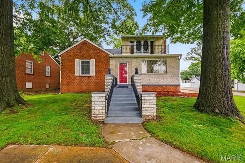 411 Cherry Ln, Warrenton, MO, 63383-1605 | Card Image