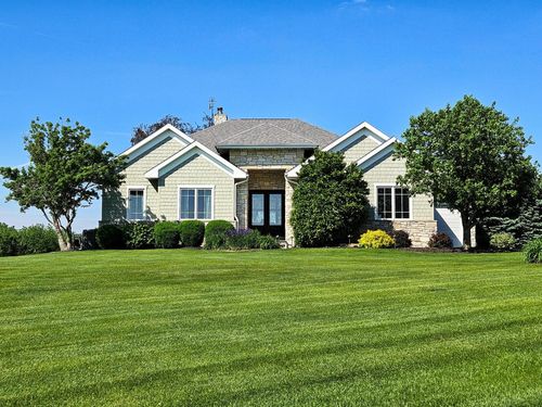 14183 Thomson Rd, Thomson, IL, 61285-7453 | Card Image