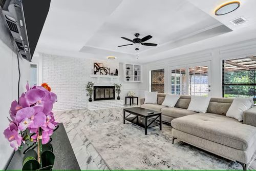 3402 S Glenbrook Dr, Garland, TX, 75041-4407 | Card Image