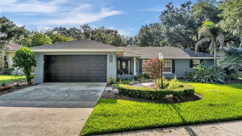 121 Shadow Ln, LAKELAND, FL, 33813-3594 | Card Image