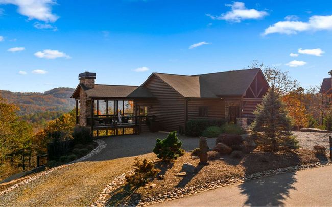 9 Kensington Dr, Home with 3 bedrooms, 3 bathrooms and null parking in Mineral Bluff GA | Image 46