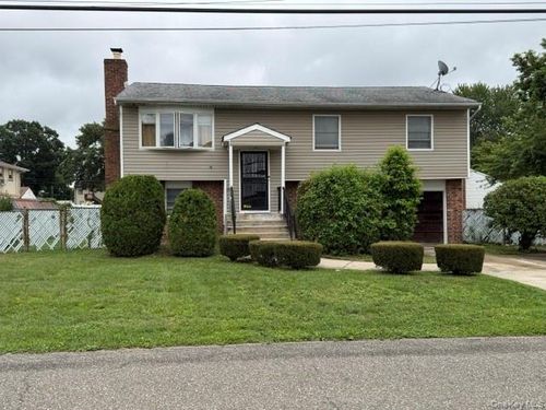 89 Lincoln Ave, Deer Park, NY, 11729-7015 | Card Image