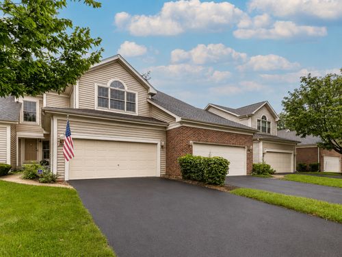 230 Parktrail Ct, Schaumburg, IL, 60173-2150 | Card Image