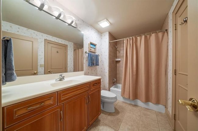 2100 W 115 Th St, House other with 4 bedrooms, 5 bathrooms and null parking in Leawood KS | Image 44